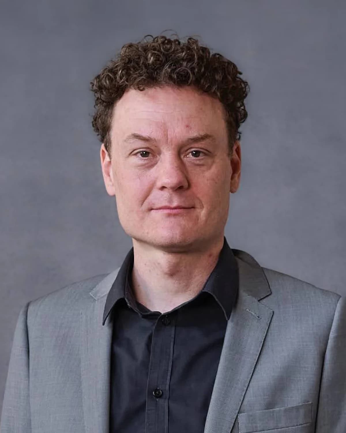Portrait of Byron, CEO of Photon Foundry.